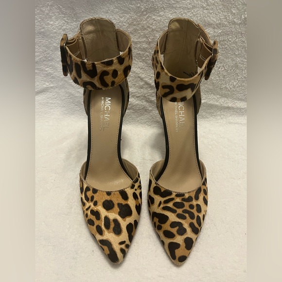 Michael Kors Tan Leopard Print Heels - Picture 2 of 2